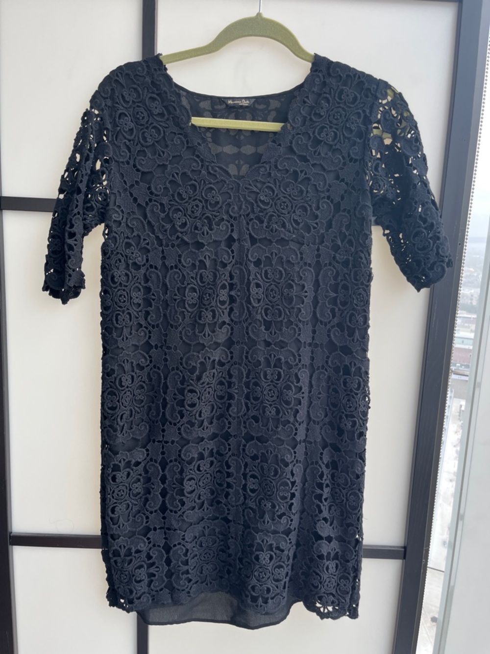 Massimo Dutti Black Lace Midi Dress